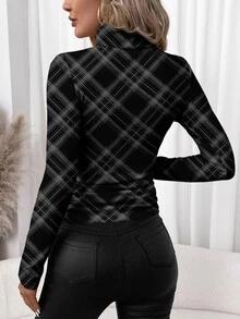 SHEIN Clasi Casual Minimalist Grey Plaid Print Pattern Plus Size Women's High Neck Base Layer T-Shirt, Halloween, Christmas - Multicolor - View 2
