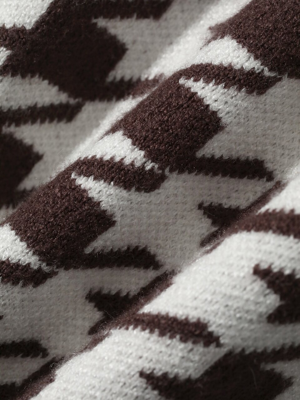 Women's Autumn/Winter Brown & White Houndstooth V-Neck Loose Contrast Color Casual Retro Commuter Office Streetwear Knit Cardigan