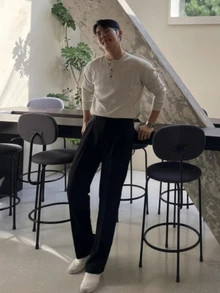 DAZY 男士春秋淺灰色麻灰針織圓領半開鈕扣寬螺紋毛衣 - 淺灰色 - 查看 6