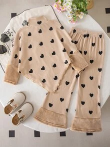 SHEIN Elladie kids 女童休閒兩件式T恤與長褲套裝，春秋冬季適用，不對稱套頭高領深棕色針織羅紋刷毛布料，極地抓絨袖子拼接長袖上衣，極地抓絨袖口拼接休閒喇叭褲，適合返校、日常穿著、學校、外出、旅行與派對 - 卡其色 - 查看 2