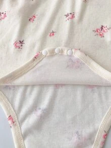 SHEIN Vintaside Kids 女嬰連身衣 2 件組 長袖花卉印花褲 日常穿著 卡其色與炭灰色 秋冬款 - 彩色 - 查看 14