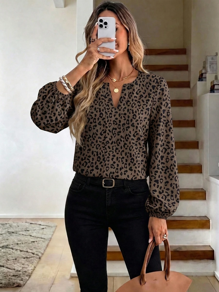 SHEIN LUNE Simple Solid Color V-Neck Lantern Sleeve Casual Blouse For Women, Suitable For Spring & Fall - Multicolor - View 1