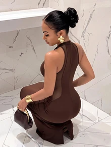 Slaydiva Đầm maxi ôm sát dáng đuôi cá màu nâu, cổ giả cao, sát nách, lưng lưới xuyên thấu, phối viền vân nổi nhún bèo-A - màu nâu - Xem 7