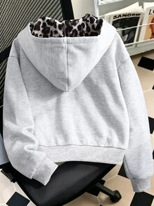 SHEIN Sparklyn Tween女孩短版連帽拉鍊外套，灰色寬鬆落肩外套，豹紋對比連帽內裡設計，小馬印花設計，休閒袋鼠口袋羅紋下擺，時尚青少年學生日常運動上衣，舒適針織面料，春秋百搭修身短版外套連帽衫 - 灰色 - 查看 2