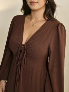 Edennvi 大尺碼女款休閒V領燈籠袖抽繩傘擺洋裝，適合秋季 - 棕色 - 查看 6