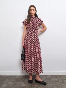 Nöista A Modern Chinese-Style Sleeveless Long Dress. - Burgundy - View 6