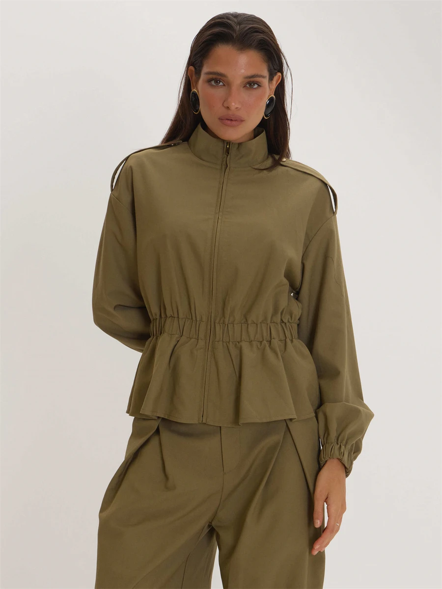 MUSEYN Jaket Khaki Ringan dengan Kerah Tinggi dan Epaulette Ukuran Besar, Serbaguna, Kasual untuk Sehari-hari di Musim Gugur - Olive Green - View 1