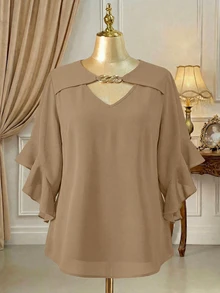 Rometta Blusa de talla grande con cuello hueco, mangas con volantes y unicolor - Caqui - Ver 1