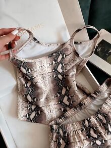 Franclia Women's Snake Print Camisole Top And Elastic Waist Shorts Casual Vacation 2 Pieces Set - Brown and White - View 3