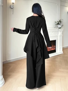 Modelyn 女款圓領長袖不對稱下擺百褶上衣與純色長褲兩件套 - 黑色 - 查看 2