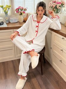 Snug Reverie Bộ đồ ngủ 2 món nỉ lông mùa đông phối viền tương phản - trắng - Xem 9