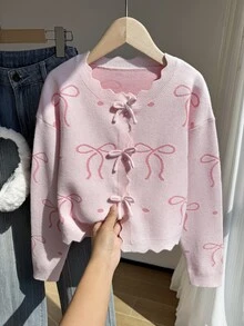 SHEIN 女童秋冬時尚百搭短版粉色提花蝴蝶結＋手工蝴蝶結開襟衫，蝴蝶與鈕扣細節增添甜美優雅感，柔軟面料易搭配長褲與裙裝，適合派對、外出、購物、上學等多種場合的秋冬時尚單品 - 粉色 - 查看 5