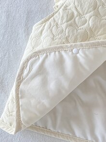 女童加厚填充絎縫背心，象牙色可愛愛心圖案，荷葉邊飾，無袖圓領，派對冬季秋冬聖誕假期外套 - 白色 - 查看 3