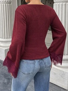 Flora Isola Flora Isola 女款對比蕾絲下擺長袖圓領純色休閒通勤T恤 - 酒紅色 - 查看 2