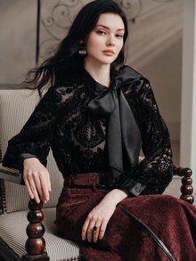 Anewsta Modern Retro Style Lantern Sleeve Random Floral Print Collar Silk Bow Design Fabric Women's Blouse - Black - View 2