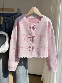 SHEIN 女童秋冬時尚百搭短版粉色提花蝴蝶結＋手工蝴蝶結開襟衫，蝴蝶與鈕扣細節增添甜美優雅感，柔軟面料易搭配長褲與裙裝，適合派對、外出、購物、上學等多種場合的秋冬時尚單品 - 粉色 - 查看 4