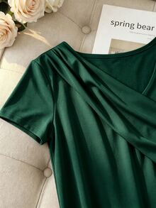 SHEIN Raffinéa 女款時尚短袖領口疊層休閒通勤T恤 - 墨綠色 - 查看 7