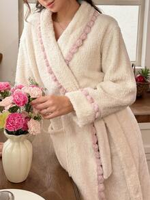 Snug Reverie Girl Style Contrast Color Trim Plush Long Robe Women Autumn/Winter Home Wear - Beige - View 7