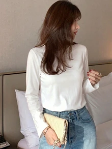 DAZY 女款圓領純色基礎白色短袖T恤 春夏款 - 白色 - 查看 4