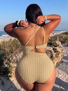 SHEIN Swim Plus Size One-Piece Fashion Asymmetrical Shoulder Swimsuit, Textured Ruched Waist And Abdomen With Cutout And Gold Ring Buckle Decor, Suitable For Casual Vacation Swimwear - Beige - View 2