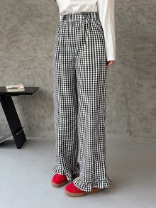 K-Vae Women's Korean Style Black & White Plaid Drape Ruffle Hem Casual Wide Leg Pants - Black and White - View 4