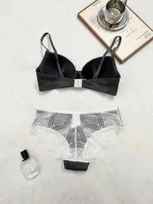 Napfluff 1 Set Light Gray Lace Patchwork Women's Underwire Bra And Lace Patchwork Triangle Panty Set - Dark Grey - View 2