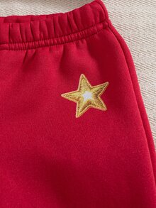 SHEIN 2件組幼童女童運動衫+運動長褲套裝，可愛紅白色泰迪熊薑餅人印花，長袖圓領，派對冬季秋季節日穿搭 - 紅色 - 查看 9