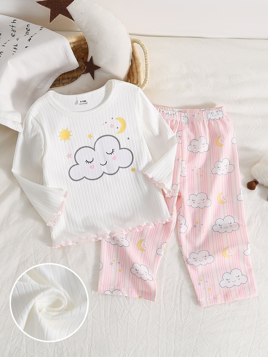 Babyflicka Loungewear-set med ribbad topp med rund hals, kontrasterande färg, volangkant och moln- & stjärnmönster, samt matchande ribbade byxor med mönster - Multifärgad - Visa 1
