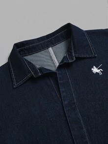Elenzga Atasan Denim Lengan Pendek Kasual Ukuran Plus Wanita dengan Bordir di Bagian Depan - Dark Wash - View 6