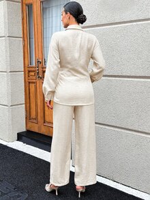 SHEIN 孕婦紋理長袖上衣與可調腰長褲 2 件套裝 - 杏色 - 查看 7
