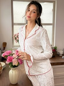 Snug Reverie Women's Autumn/Winter Gold Diamond Velvet Butterfly Embossed Lapel Open Front Long Sleeve Pants Pajama Set - White - View 5