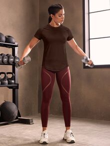 Powerista 女款短袖圓領修身休閒時尚運動T恤 - 棕色 - 查看 2