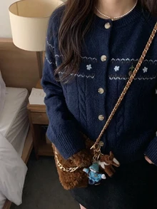 DAZY 女款圓領單排扣花卉圖案時尚休閒針織開襟衫 - 藏蓝色 - 查看 6