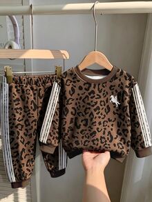 2pcs Baby Boys Leopard Print Pattern Crew Neck Fleece Long Sleeve Sweatshirt And Matching Fleece Long Pants Sweatpants Set, Suitable For Autumn/Winter - Multicolor - View 3