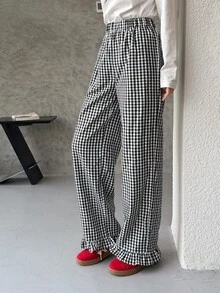 K-Vae Women's Korean Style Black & White Plaid Drape Ruffle Hem Casual Wide Leg Pants - Black and White - View 5