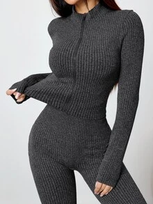 Dewbera Dewbera 女款無縫瑜伽拉鍊修身上衣與高腰運動緊身褲運動套裝 - 黑色 - 查看 3