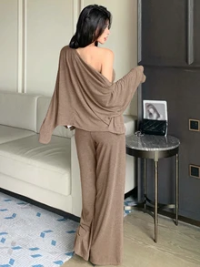 DAZY 女款3件套：灰色條紋抹胸上衣、細肩帶背心、開襟衫、T恤與直筒長褲，寬鬆休閒通勤居家穿搭，秋冬/夏季 - 卡其色 - 查看 3