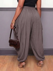 Slaydiva Celana Panjang Wanita Ukuran Besar, Celana Harem Warna Olive dengan Tali Serut, Detail Lipatan Samping, dan Manset untuk Musim Gugur - Coffee Brown - View 3