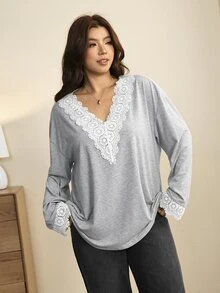Edennvi Plus Size V-Neck, Lace Trim Collar And Cuffs, Fitted Loose Blouse - Grey - View 3