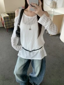 DAZY 女款鏤空露肩開衩休閒寬鬆版型T恤 Y2K - 白色 - 查看 1
