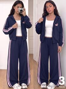 SHEIN 3件套女童套裝，甜酷韓系休閒風，適合校園出遊日常春/秋穿搭，粉色豹紋數位印花拼色拼接，蝴蝶結刺繡連帽外套＋細肩帶寬腿褲套裝 - 藍色 - 查看 1