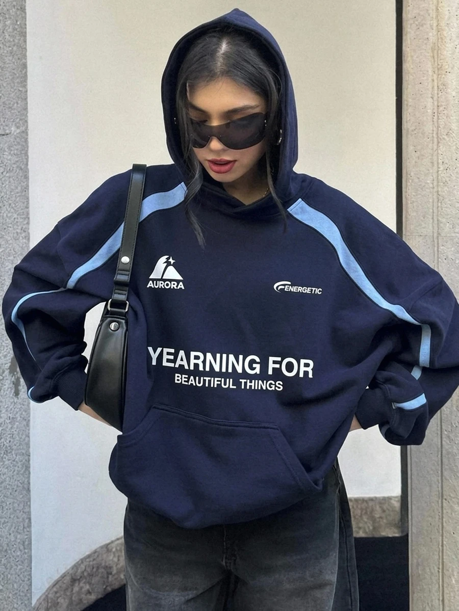 DAZY 女款深藍色連帽字母印花拼色條紋寬鬆落肩長袖休閒運動衛衣 - 藏蓝色 - 查看 1