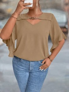Rometta Blusa de talla grande con cuello hueco, mangas con volantes y unicolor - Caqui - Ver 3