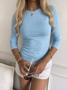 CovetEZ 休閒極簡淺藍色女款圓領中袖修身短版側開衩T恤，適合秋季，Y2K風格 - 淺藍色 - 查看 5