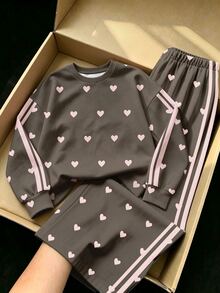Young Girls Fashionable High-End Dark Gray Base Pink Heart Contrast Pattern Crew Neck Sweatshirt & Wide Leg Pants Set, Autumn Winter 2026 - Multicolor - View 3