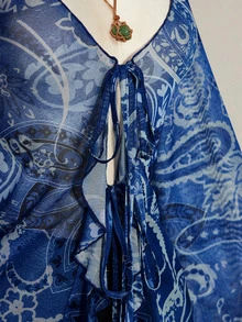 SHEIN ICON 大尺碼女款V領滿版印花休閒日常穿著上衣 - 寶藍色 - 查看 9