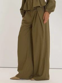 MUSEYN Celana Panjang Khaki Pinggang Rendah dengan Lipatan Depan dan Kaki Lebar, Serbaguna untuk Sehari-hari, Kasual, dan Musim Gugur. - Coklat - View 3