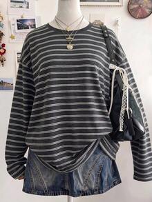 SHEIN EZwear 95%棉休閒極簡圖案對比色圓領長袖T恤，條紋T恤，秋季服飾，適合日常通勤、聚會、夏季、聖誕節、新年、感恩節、派對、婚禮、海灘、出遊、約會、情人節，優雅，度假，Y2K - 彩色 - 查看 1