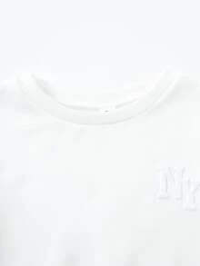 TweenBoys WinterCasual Graphic Minimalist Design Embossed Letter Solid Color Crew Neck Pullover Long Sleeve Sweatshirt Comfortable Fabric Fall School - White - View 5