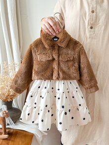 SHEIN 2件組幼女夾克＋波點洋裝，甜美棕色荷葉邊分層毛絨長袖翻領加厚款，生日秋冬節日優雅穿搭 - 棕色 - 查看 4
